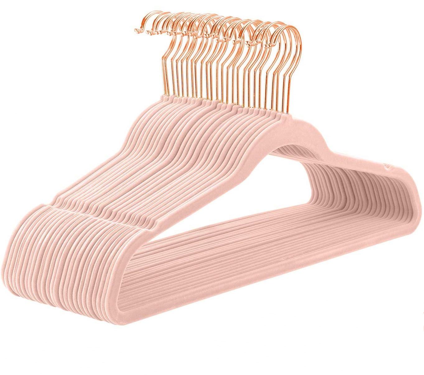 200-Pack WisdomFur Premium Velvet Hangers - Non-Slip, Heavy Duty, 18 Inches 360° Swivel Hooks, Ideal for Jumper, Pullovers, Jackets, and Hoodies
