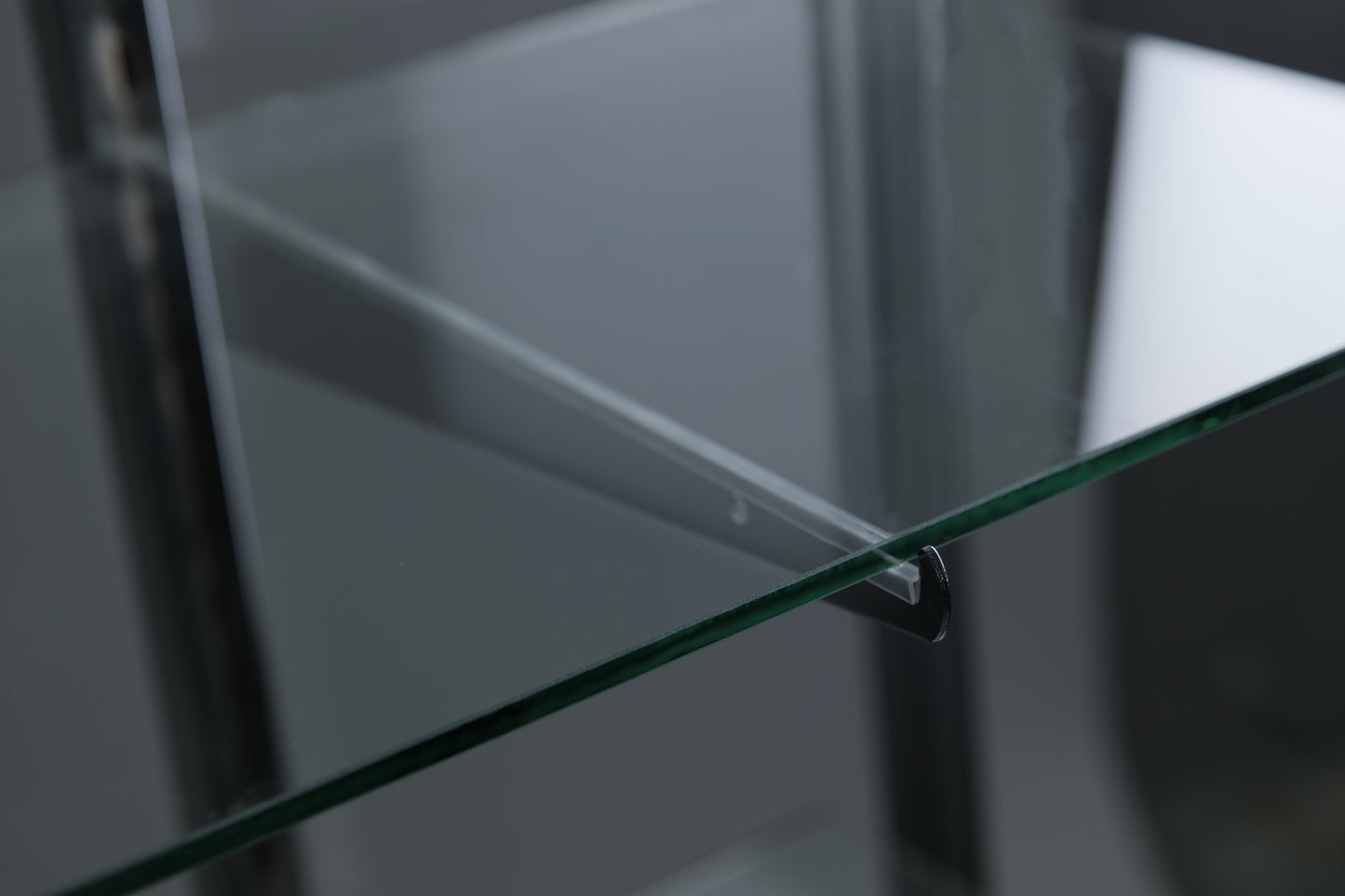 Extra Vision Display 70" Glass Showcase Aluminum Frame Glass Shelving/GS6