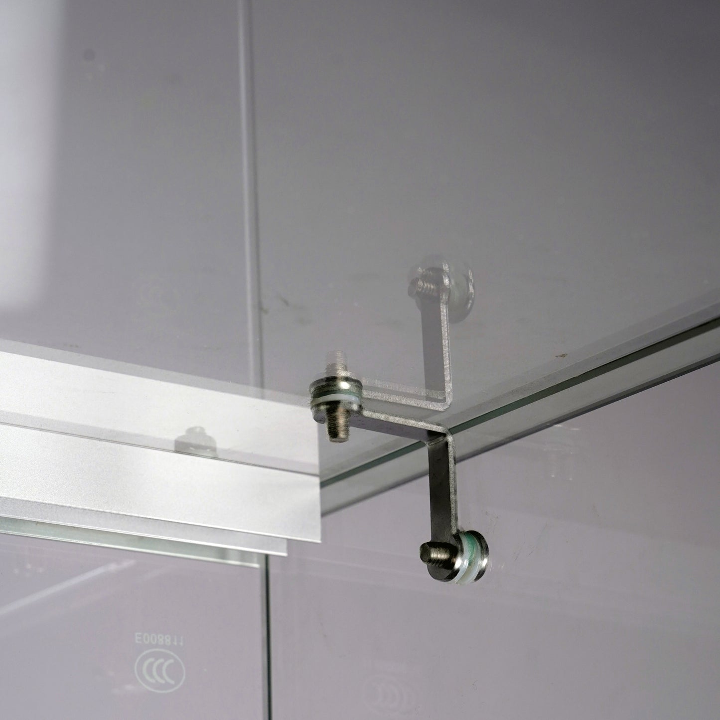 48”x 18” x 72”Frameless All Glass Wall-case /SAGW4